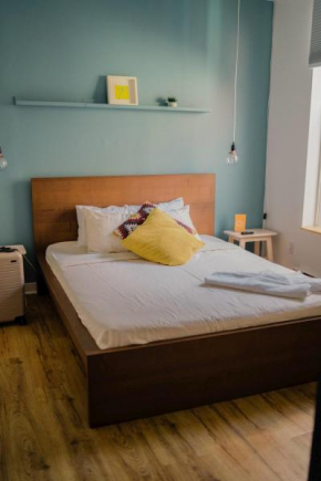 Гостиница Auberge Saintlo Montréal  Монреаль